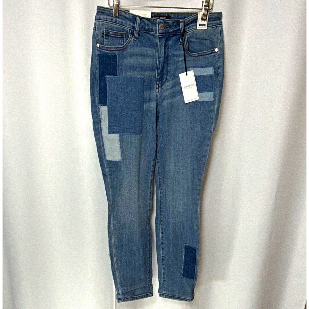 Judy Blue Jeans Women’s 28 Blue Medium Wash Boyfriend High Rise Stretch Patches
